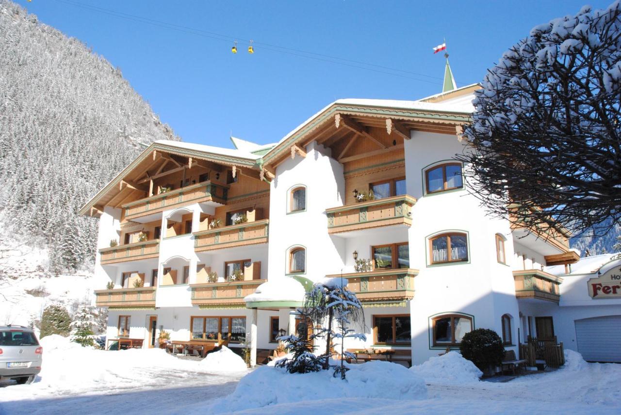 Hotel Garni Ferienhof Mayrhofen Exterior foto